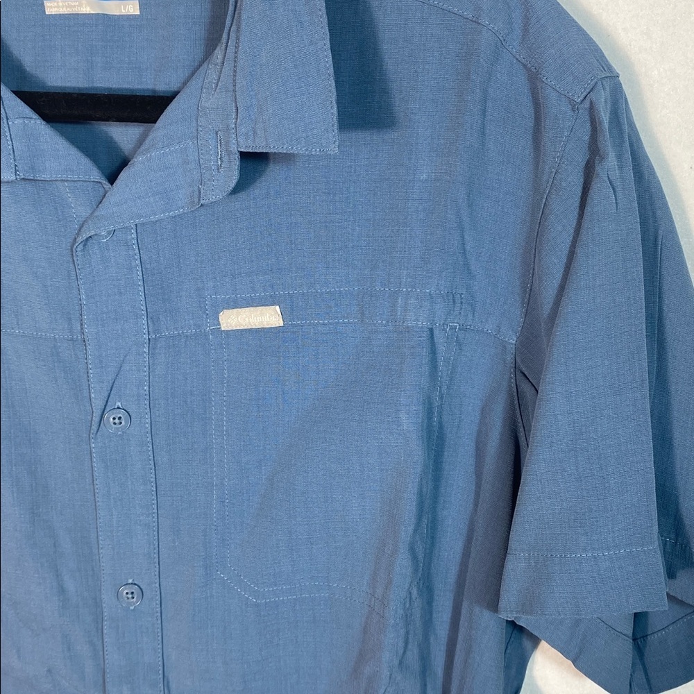 Columbia Men's Blue Short Sleeve Button Down Shirt Size Large - Picture 4 of 10
